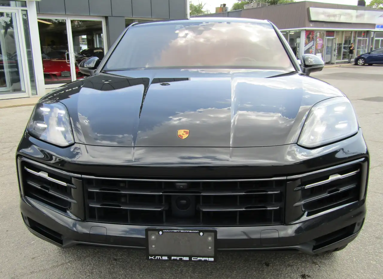 Porsche Cayenne - Image 2