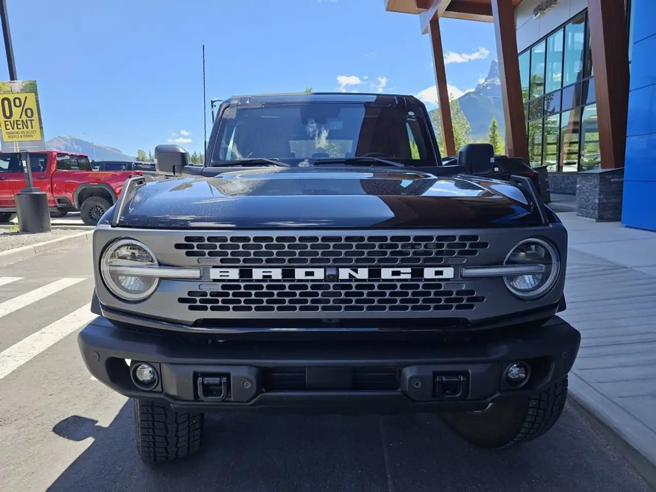 Ford Bronco - Image 2
