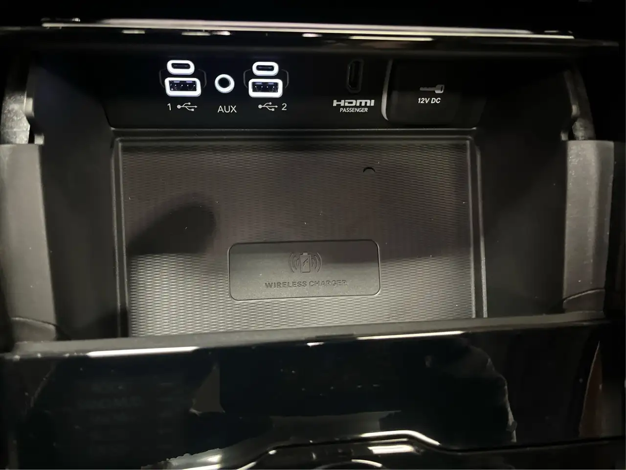 Jeep Grand Cherokee - Image 38