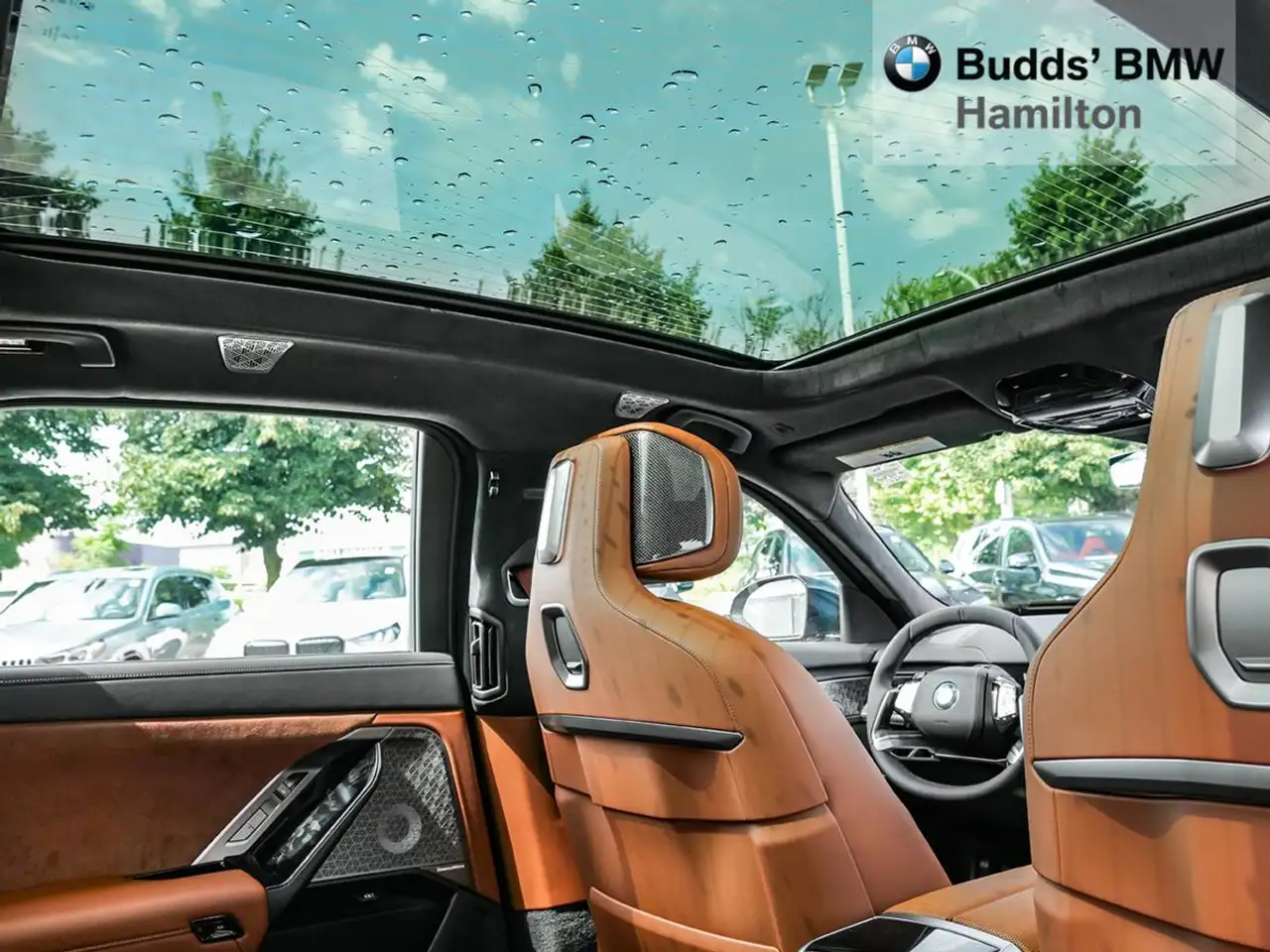 BMW 7 Series - Image 14