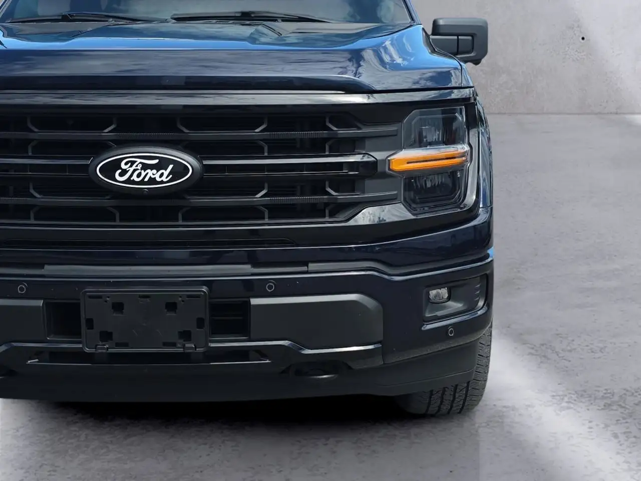 Ford F-150 - Image 2