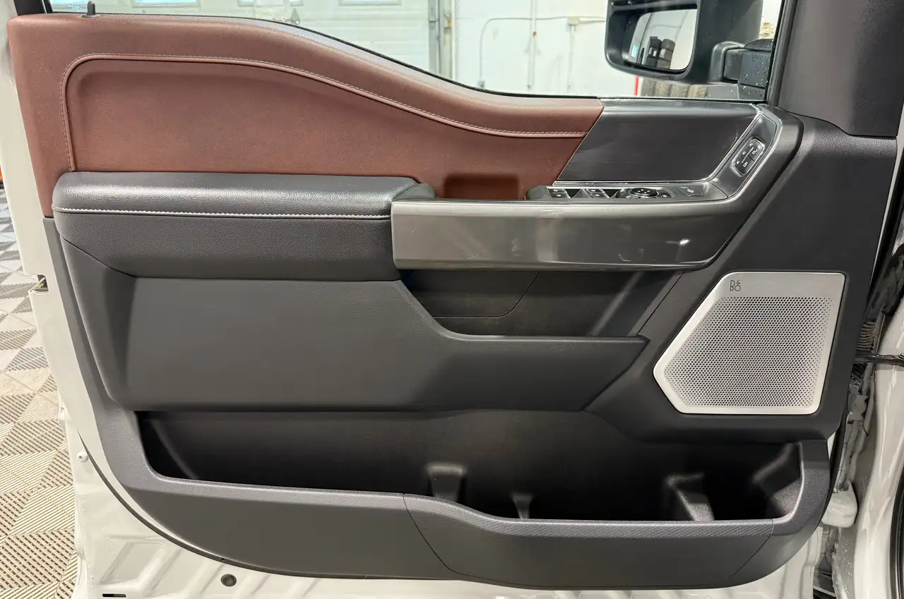 Ford F-150 - Image 10
