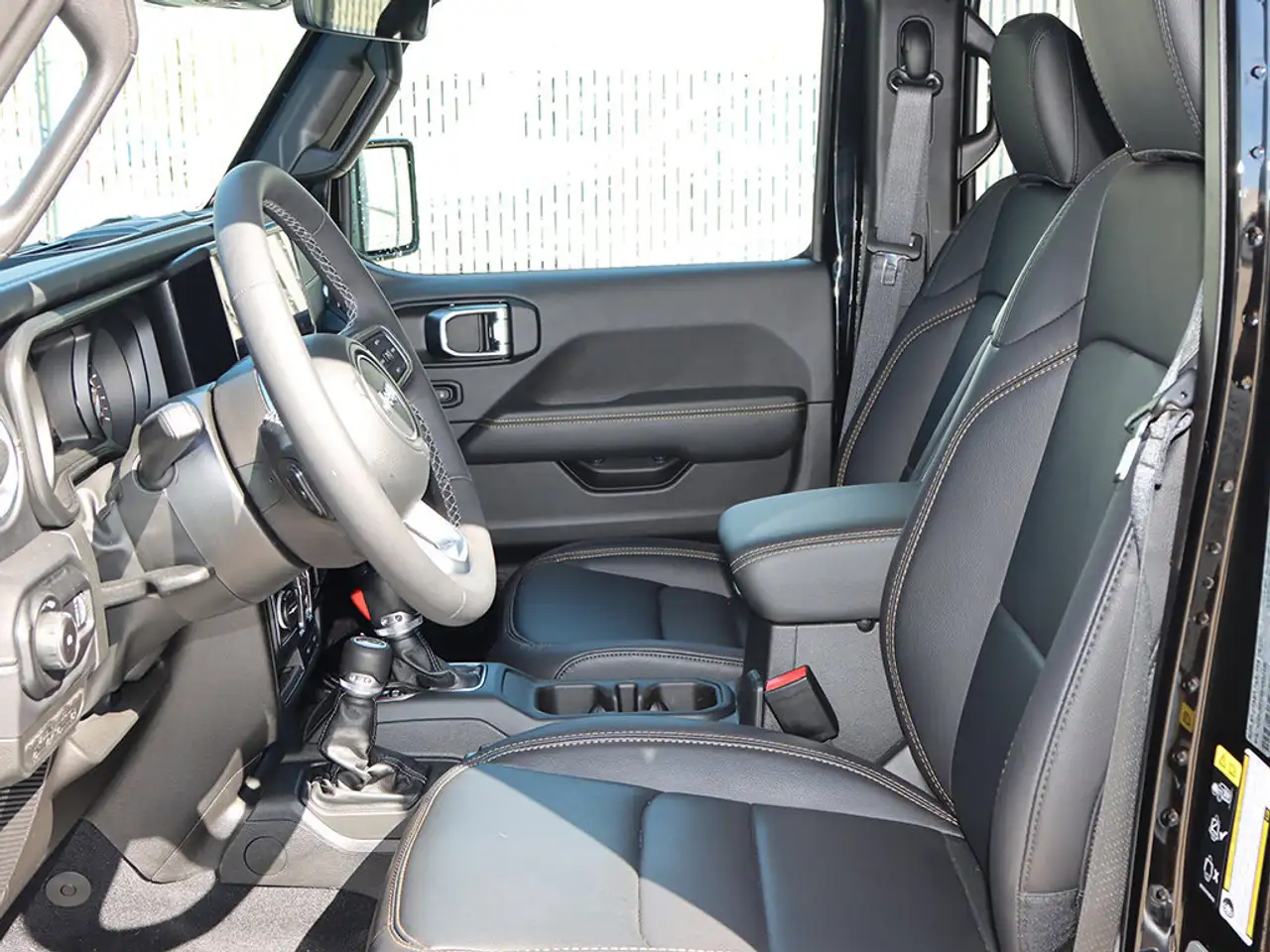 Jeep Wrangler - Image 7