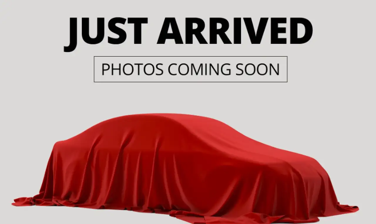 Audi Q3 - Image 2