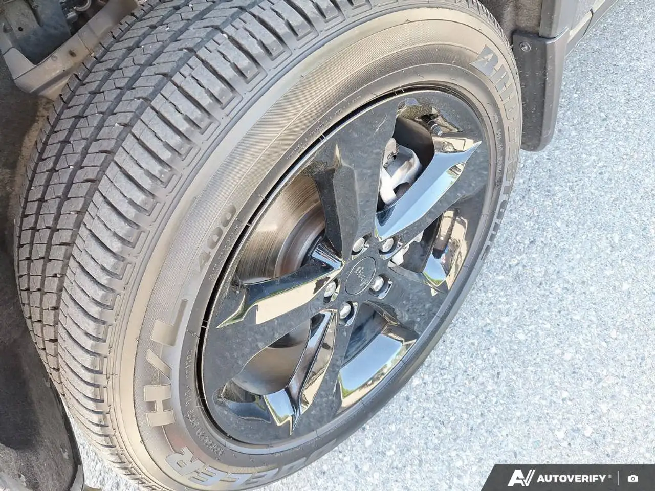 Jeep Grand Cherokee - Image 10