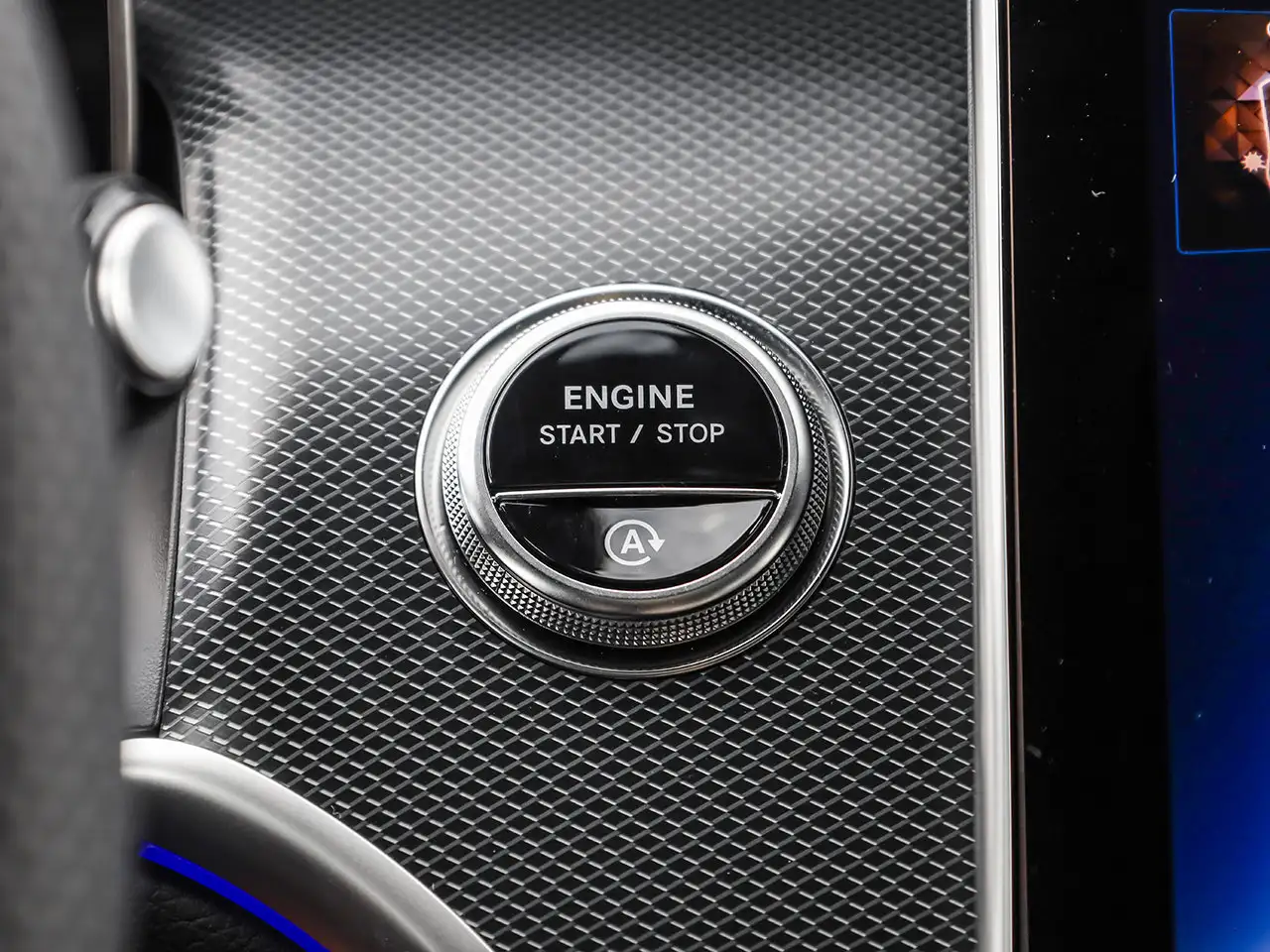 Mercedes-Benz GLC - Image 24