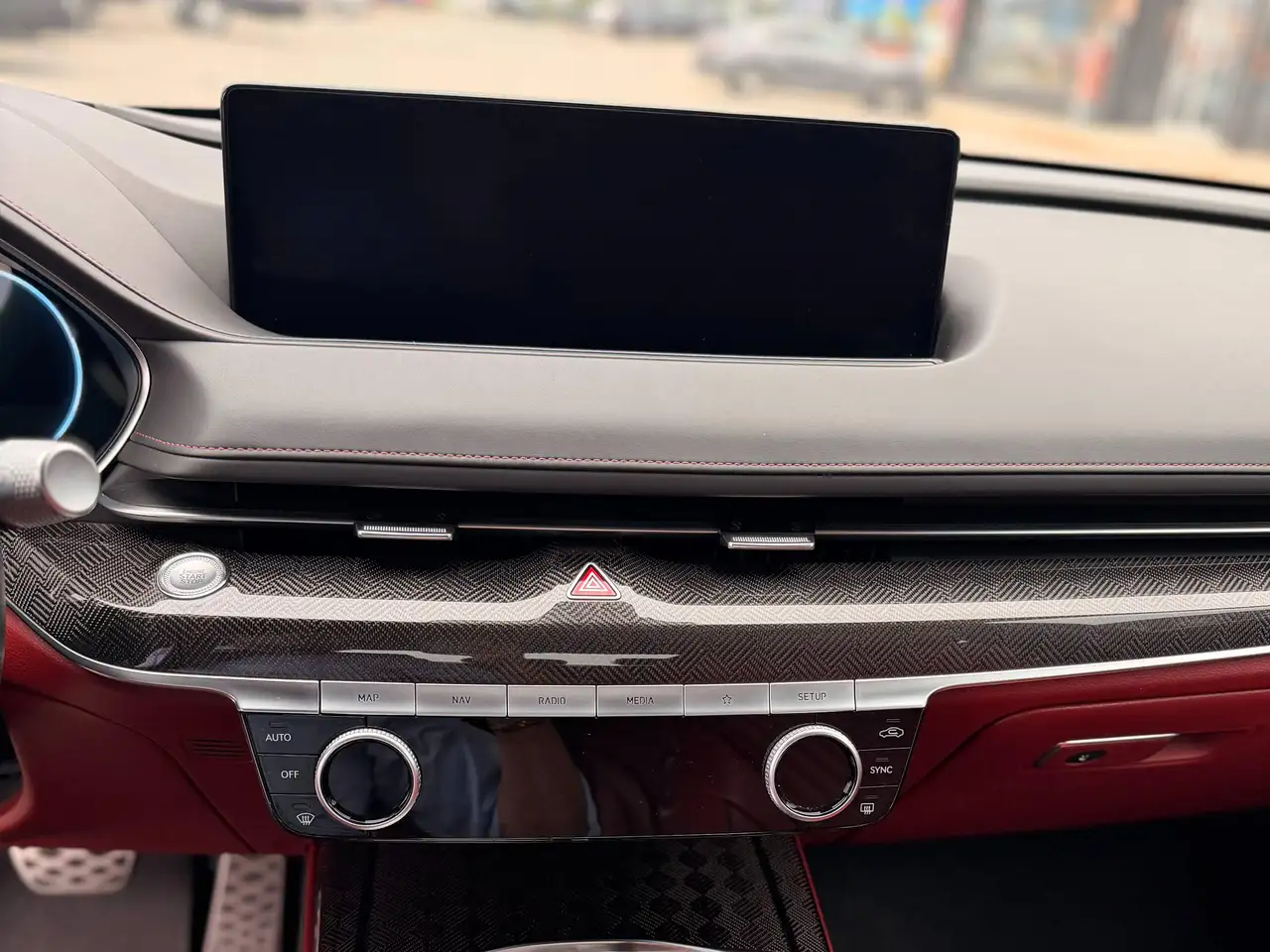 Genesis G80 - Image 11