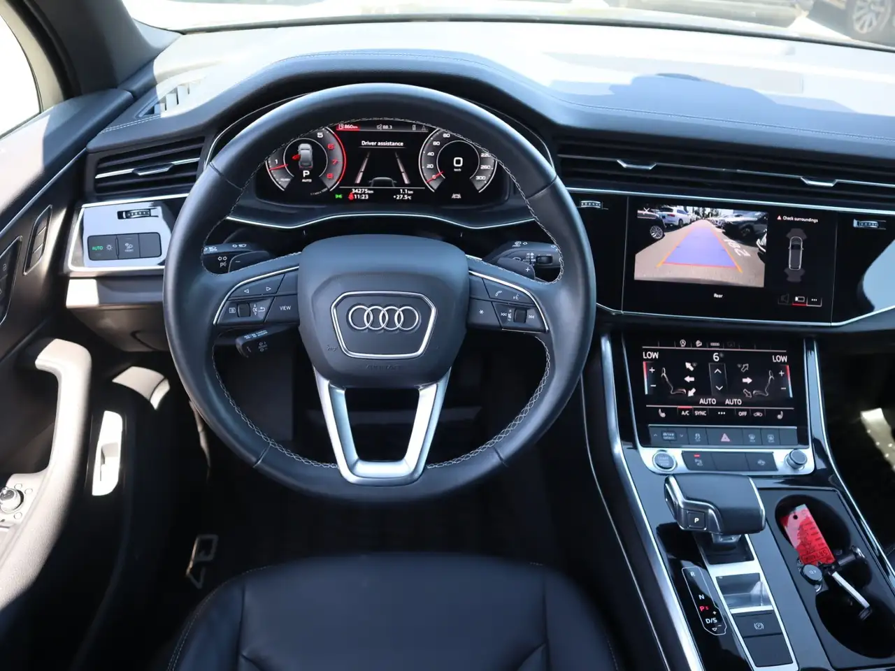 Audi Q7 - Image 10