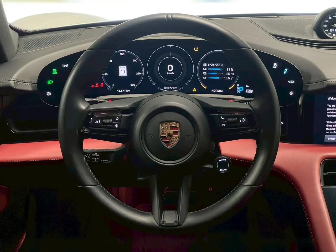 Porsche Taycan - Image 26
