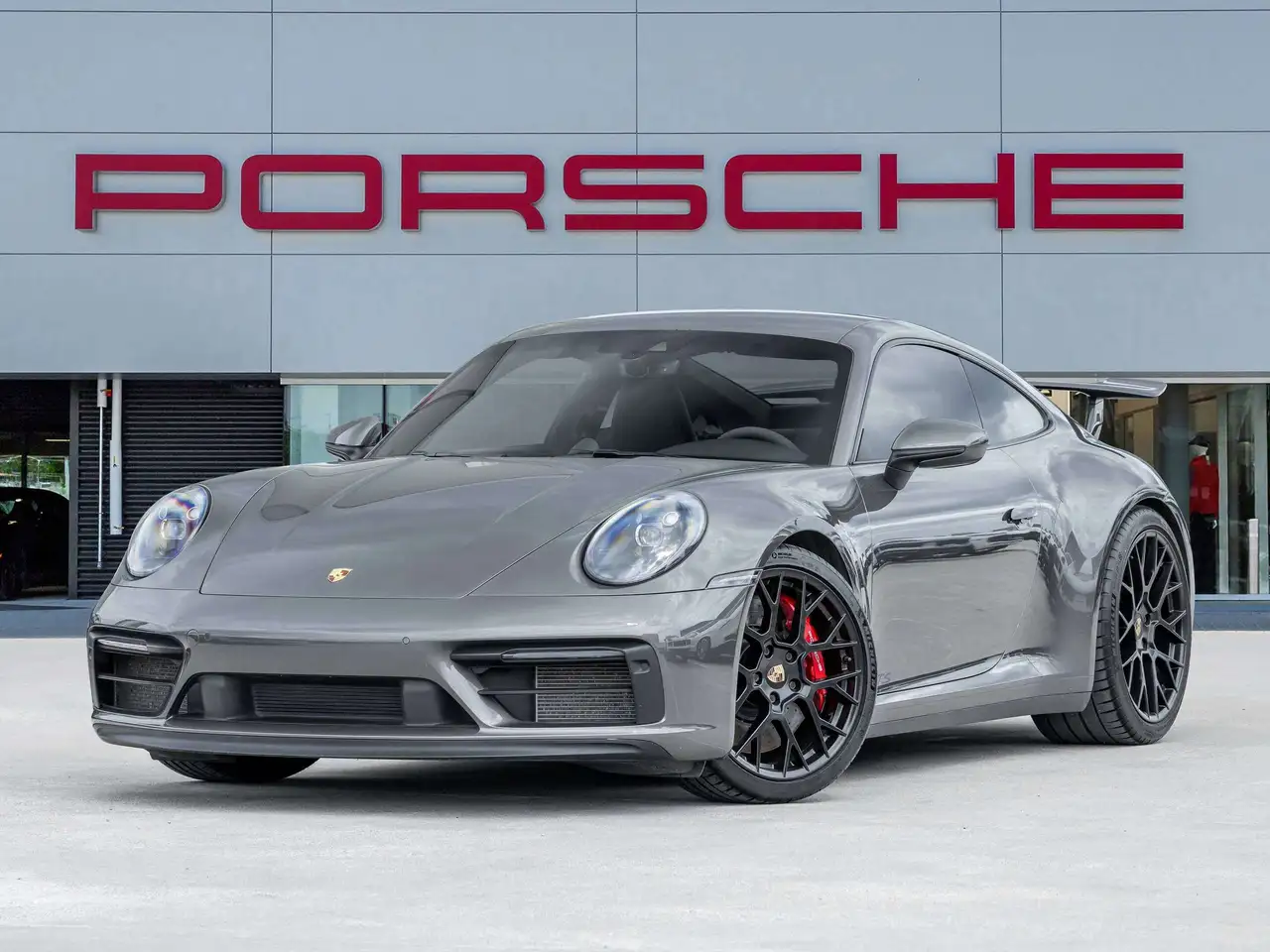 Porsche 911 - Image 1