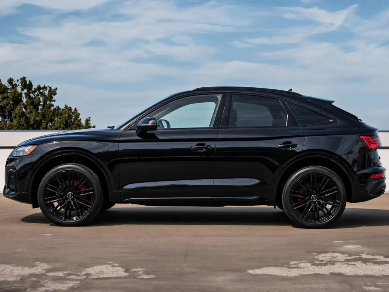 Audi SQ5 - Image 5