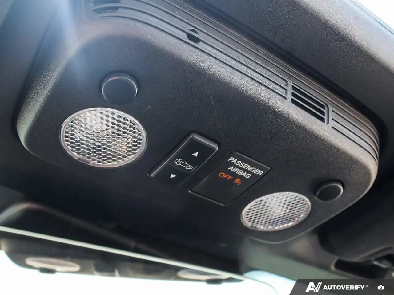 Ford Mustang - Image 26