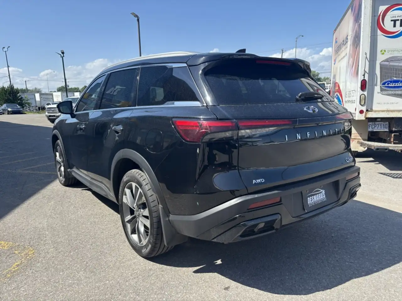 Infiniti QX60 - Image 2