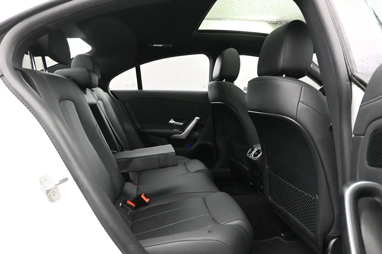 Mercedes-Benz CLA - Image 27
