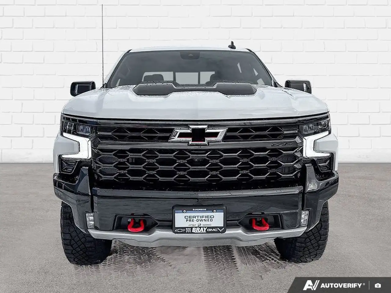 Chevrolet Silverado 1500 - Image 8