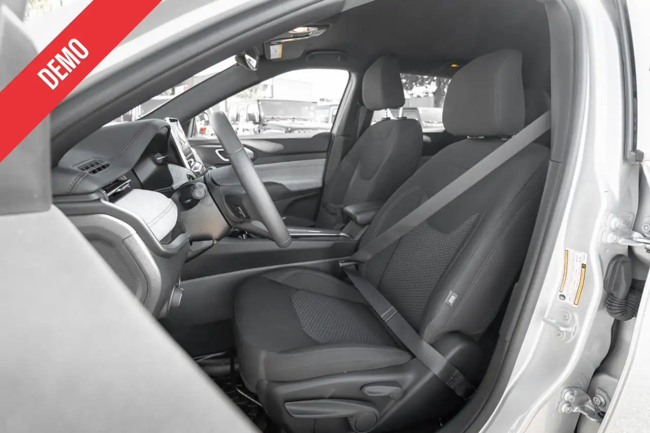 Jeep Compass - Image 10