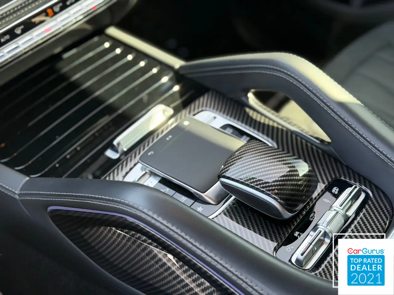 Mercedes-Benz GLE - Image 16