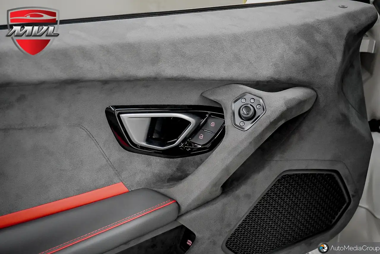 Lamborghini Huracán - Image 21