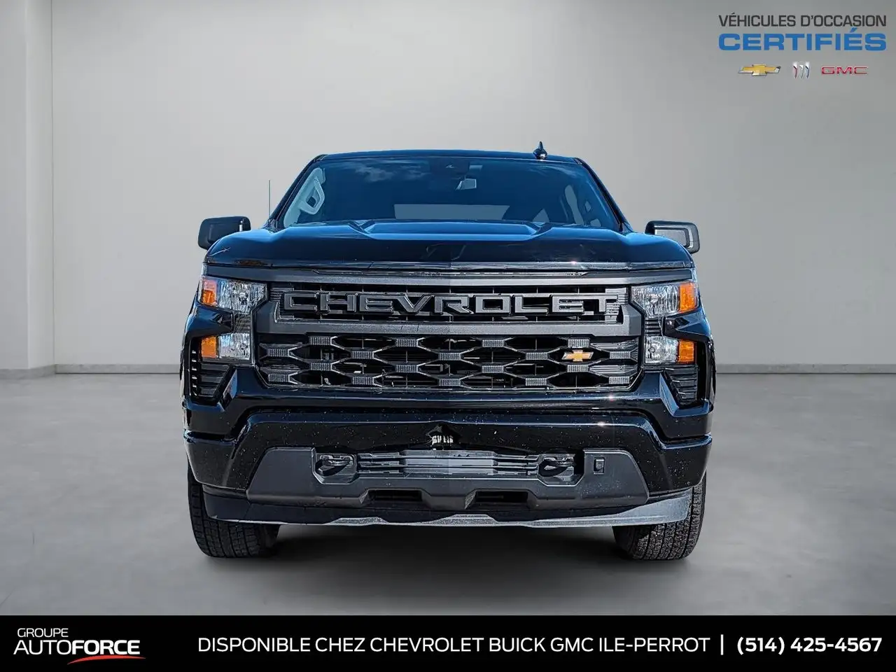 Chevrolet Silverado 1500 - Image 2