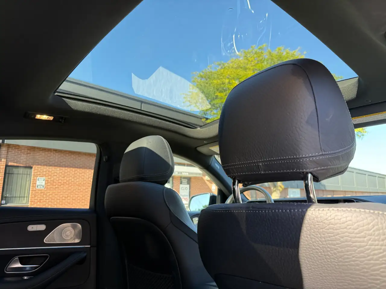 Mercedes-Benz GLE - Image 10