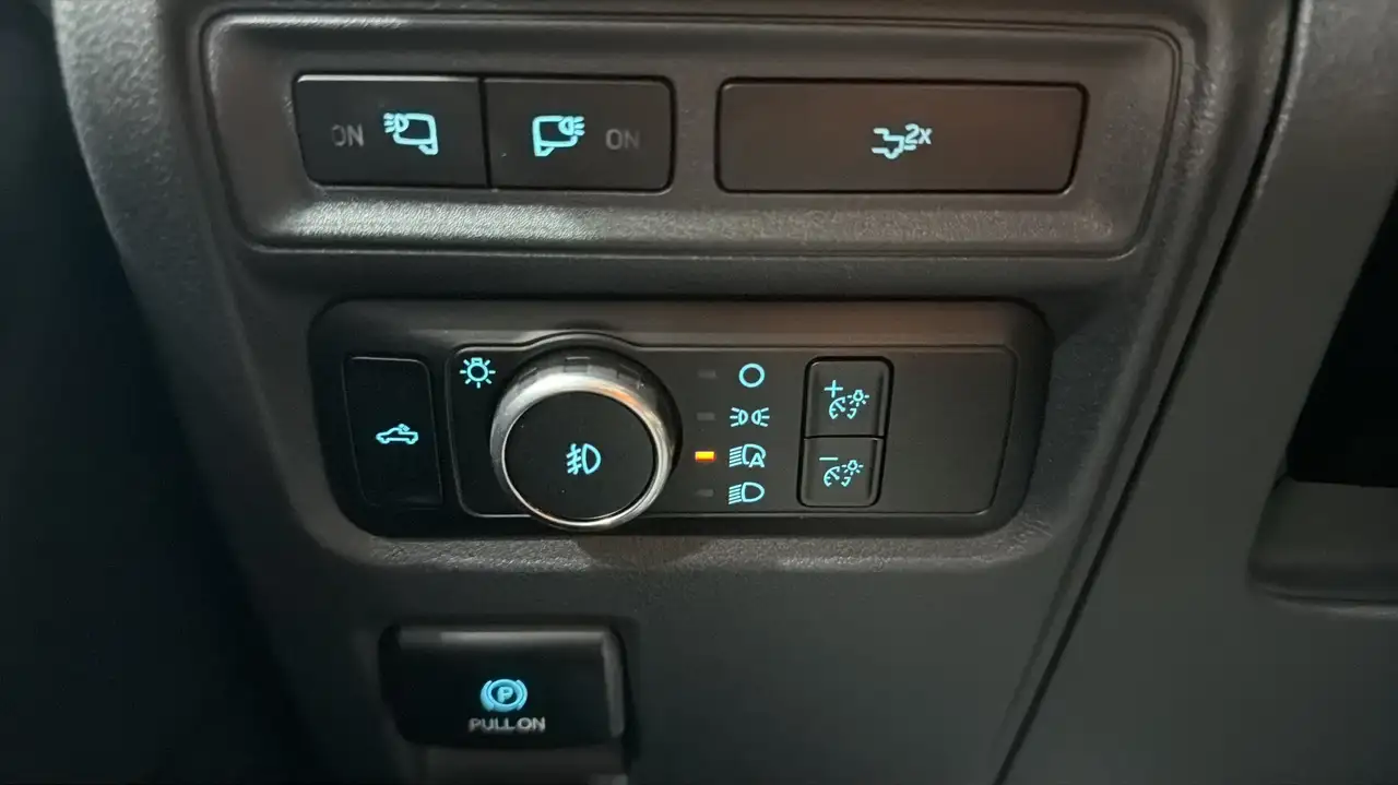 Ford F-150 - Image 19