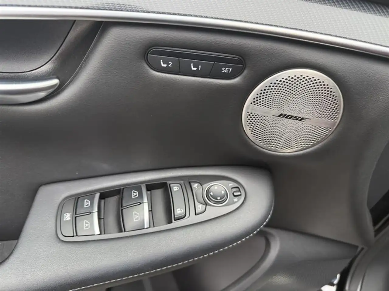 Infiniti QX50 - Image 13