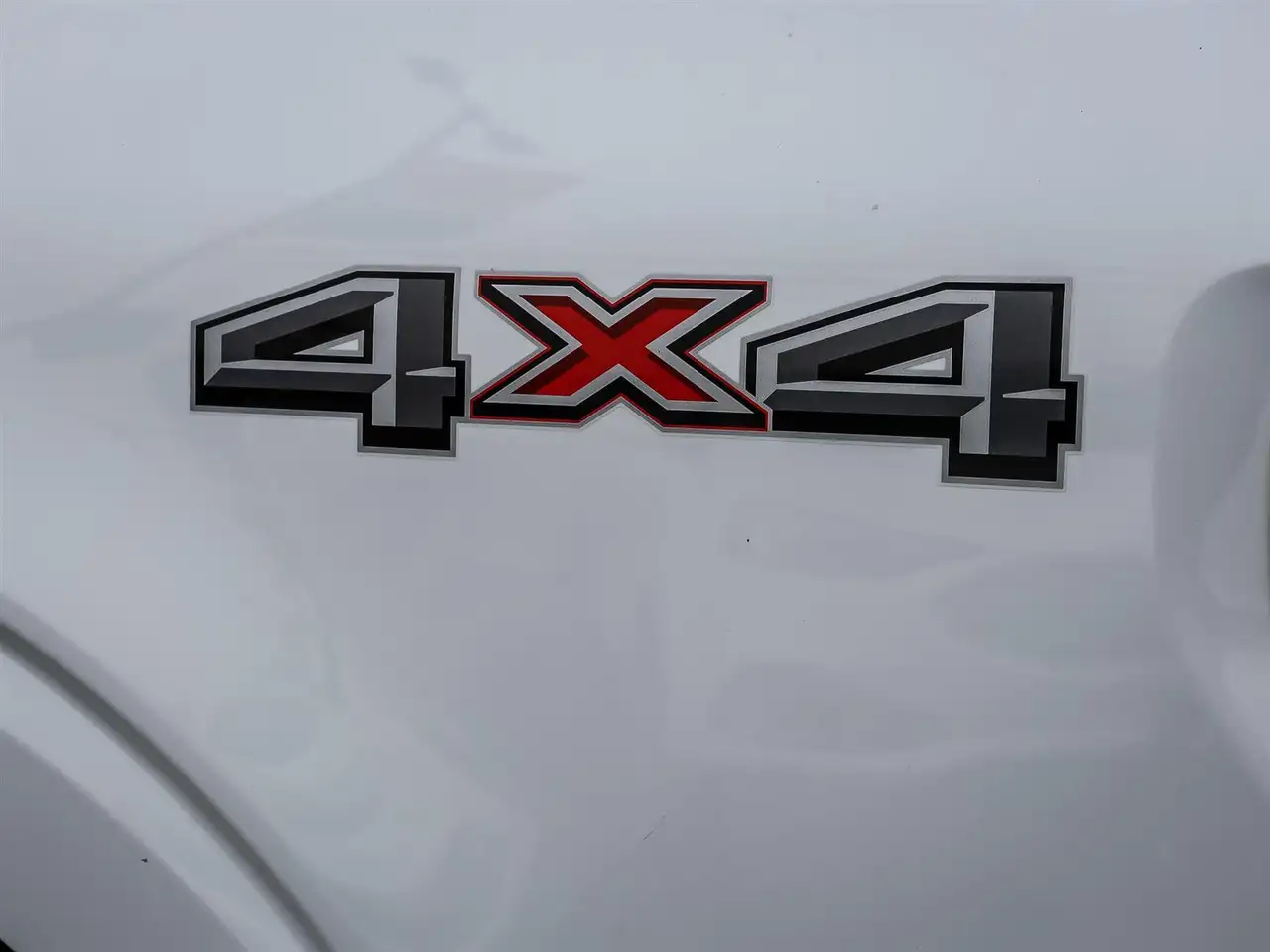 Ford F-150 - Image 23