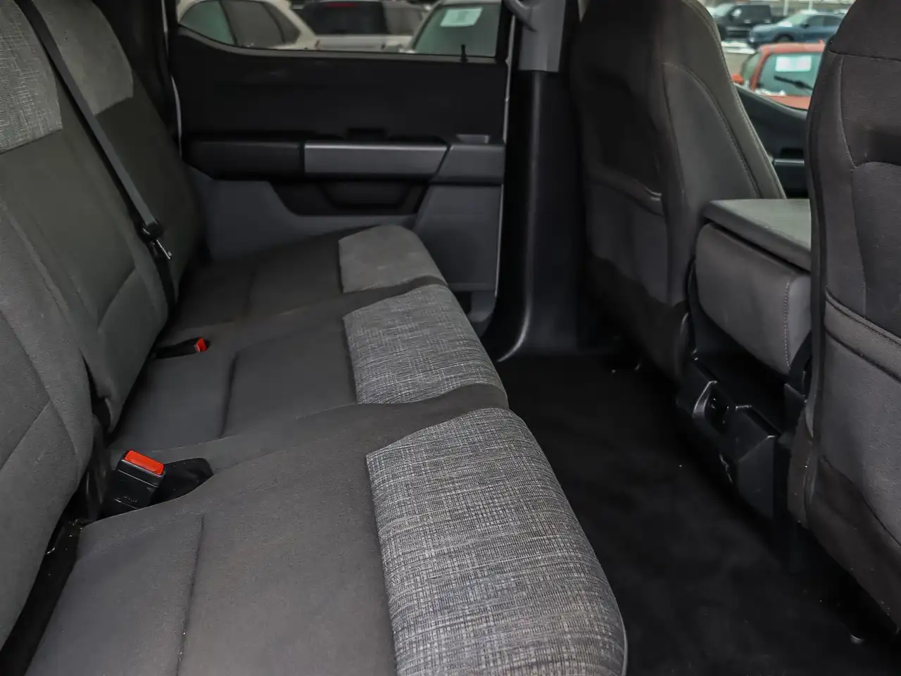 Ford F-150 - Image 21