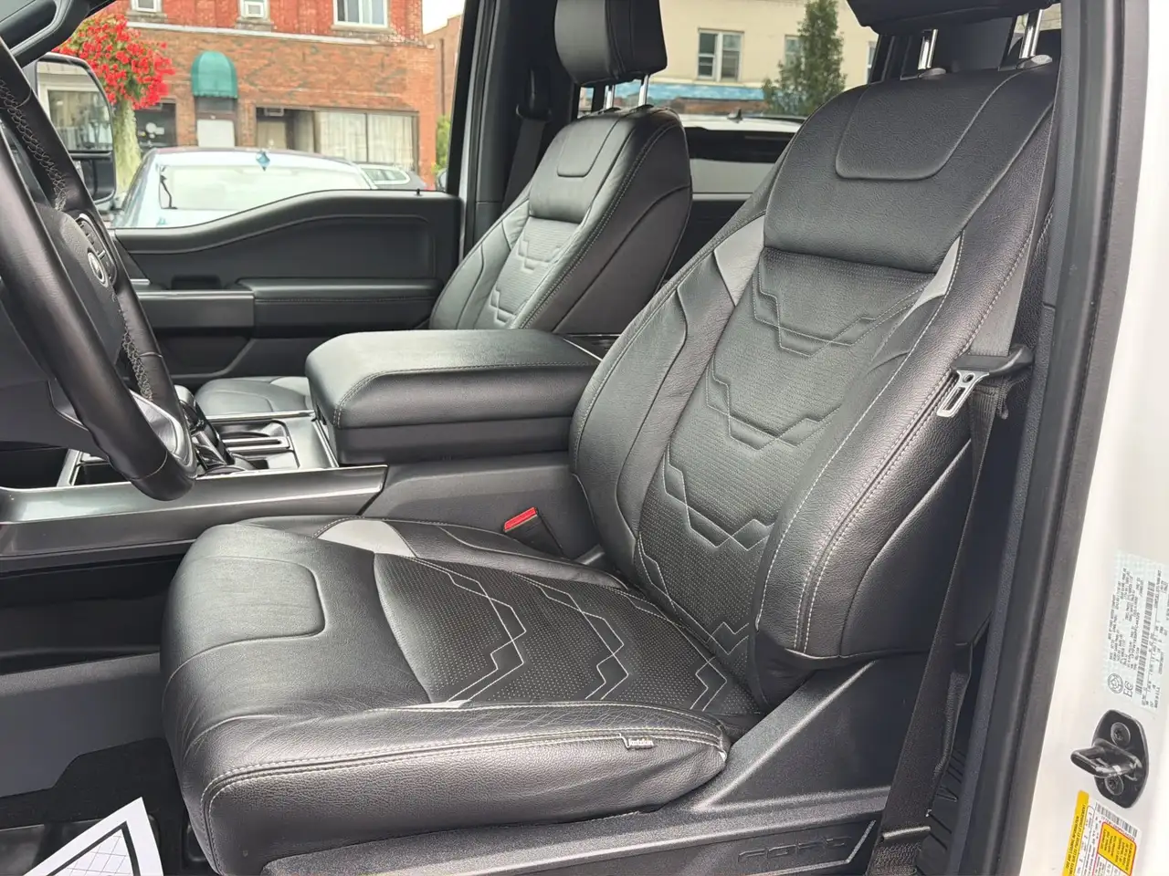 Ford F-150 - Image 15