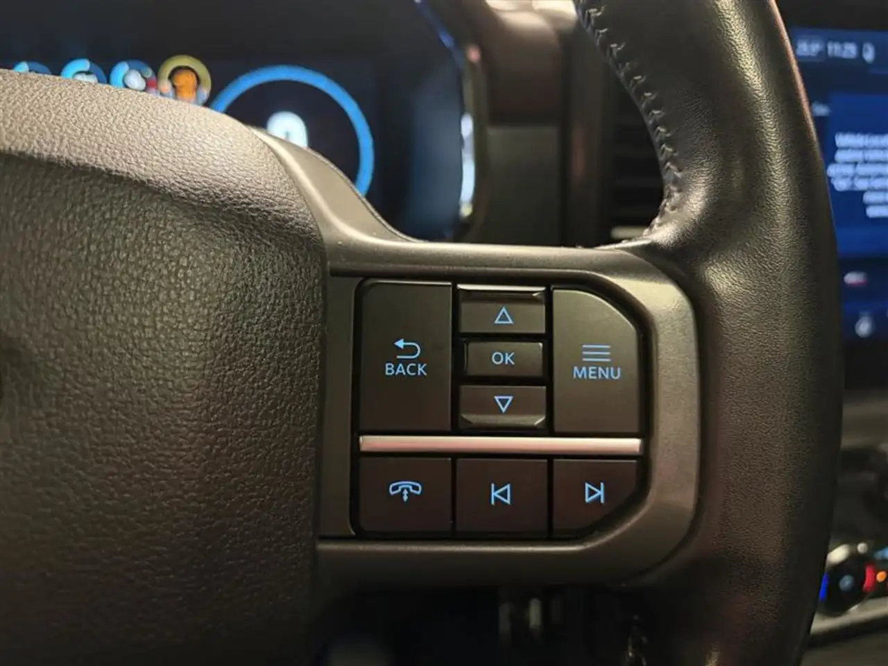 Ford F-150 - Image 17