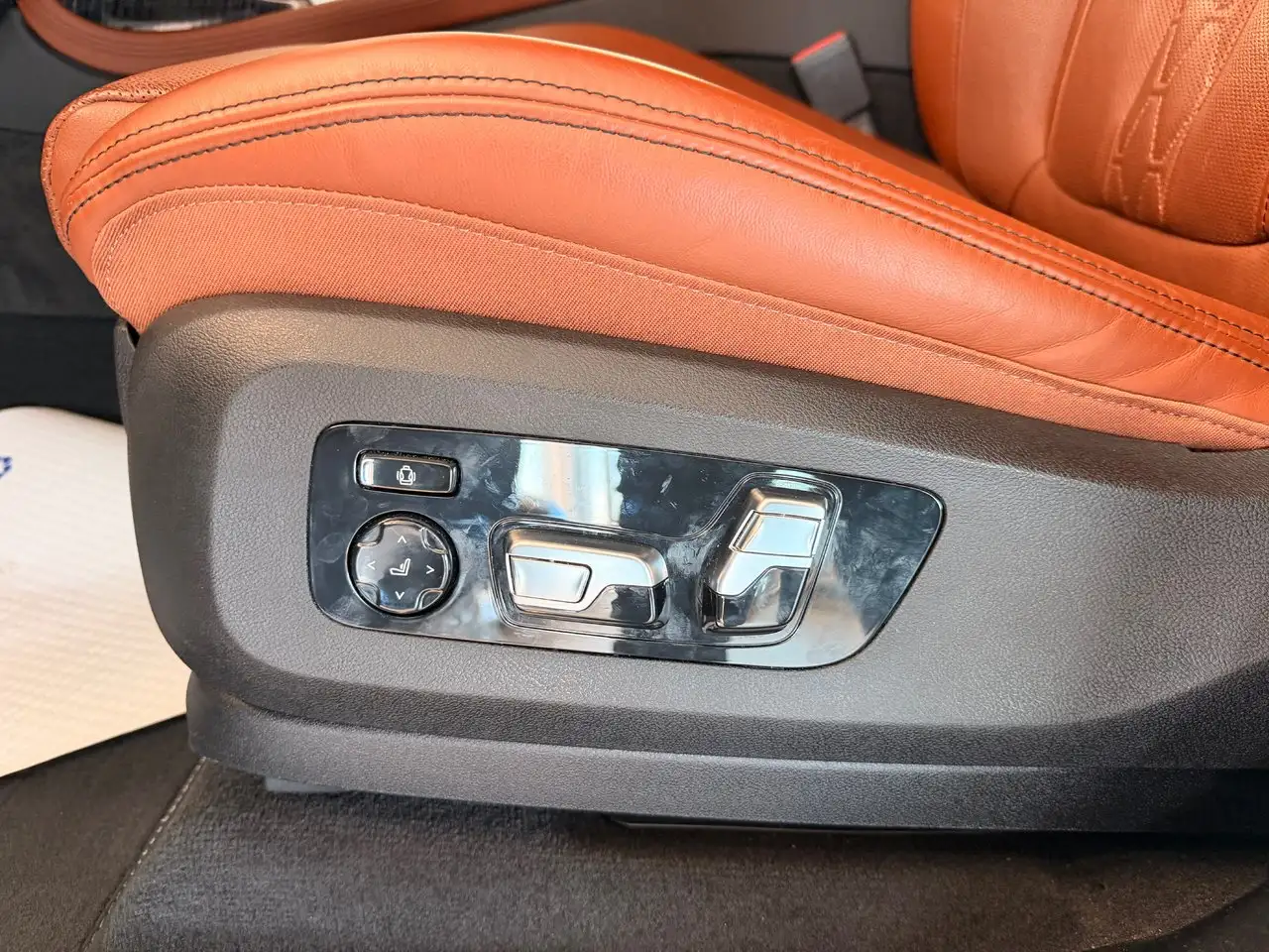BMW X7 - Image 22