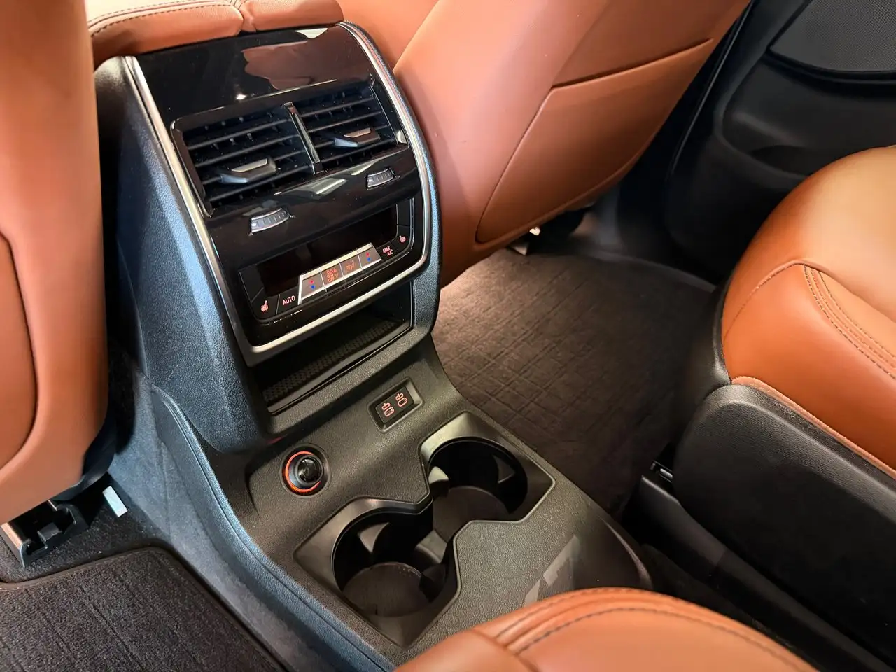 BMW X7 - Image 18