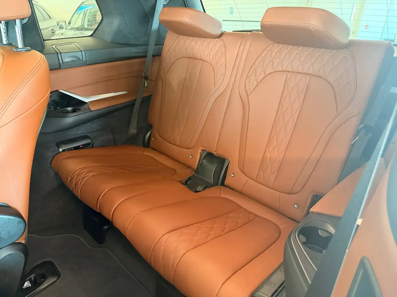 BMW X7 - Image 16