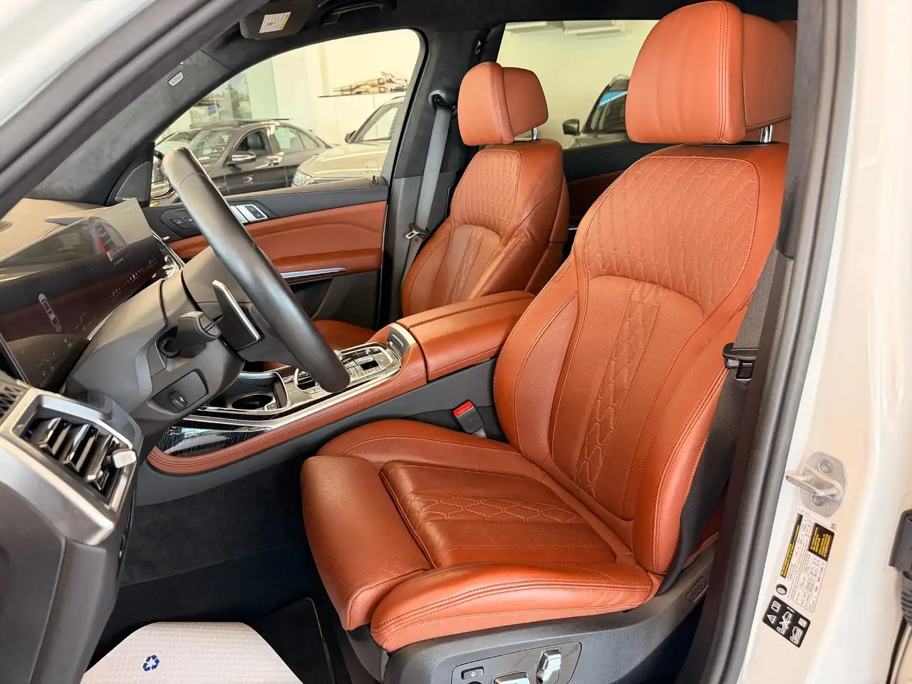 BMW X7 - Image 24