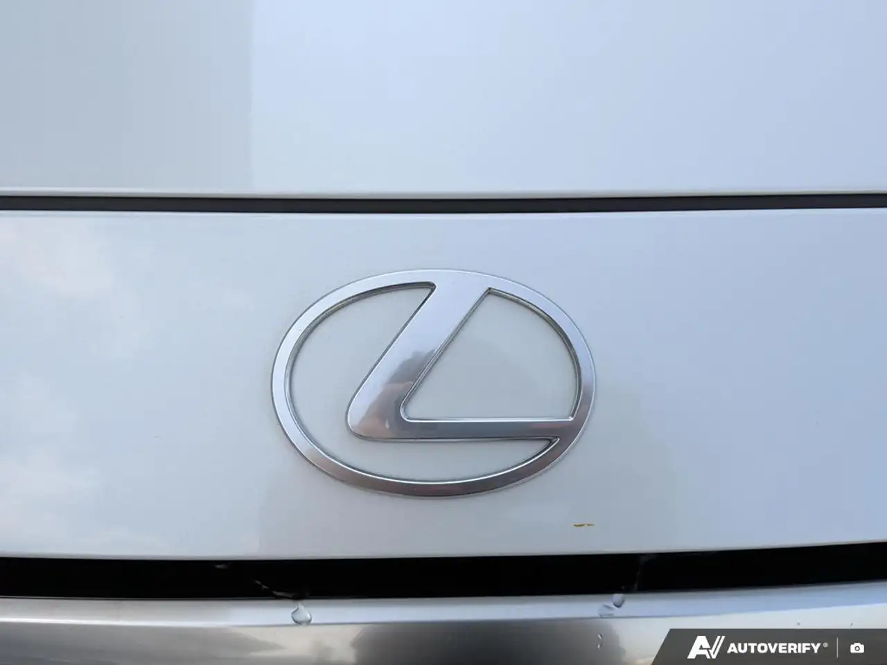 Lexus TX - Image 9
