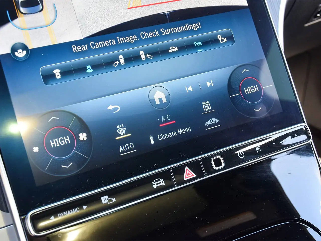 Mercedes-Benz C-Class - Image 22