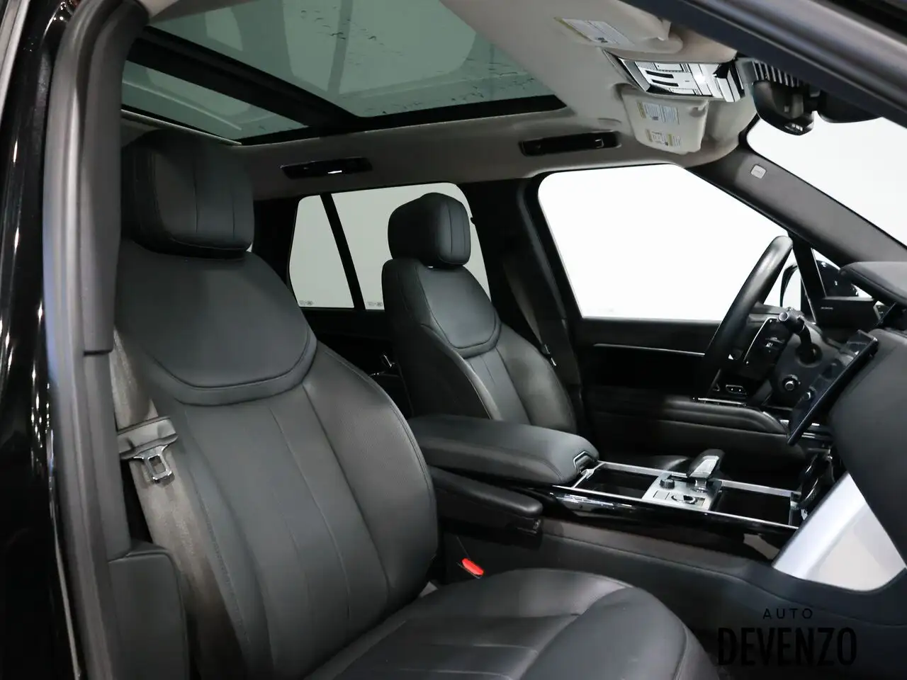 Land Rover Range Rover - Image 10
