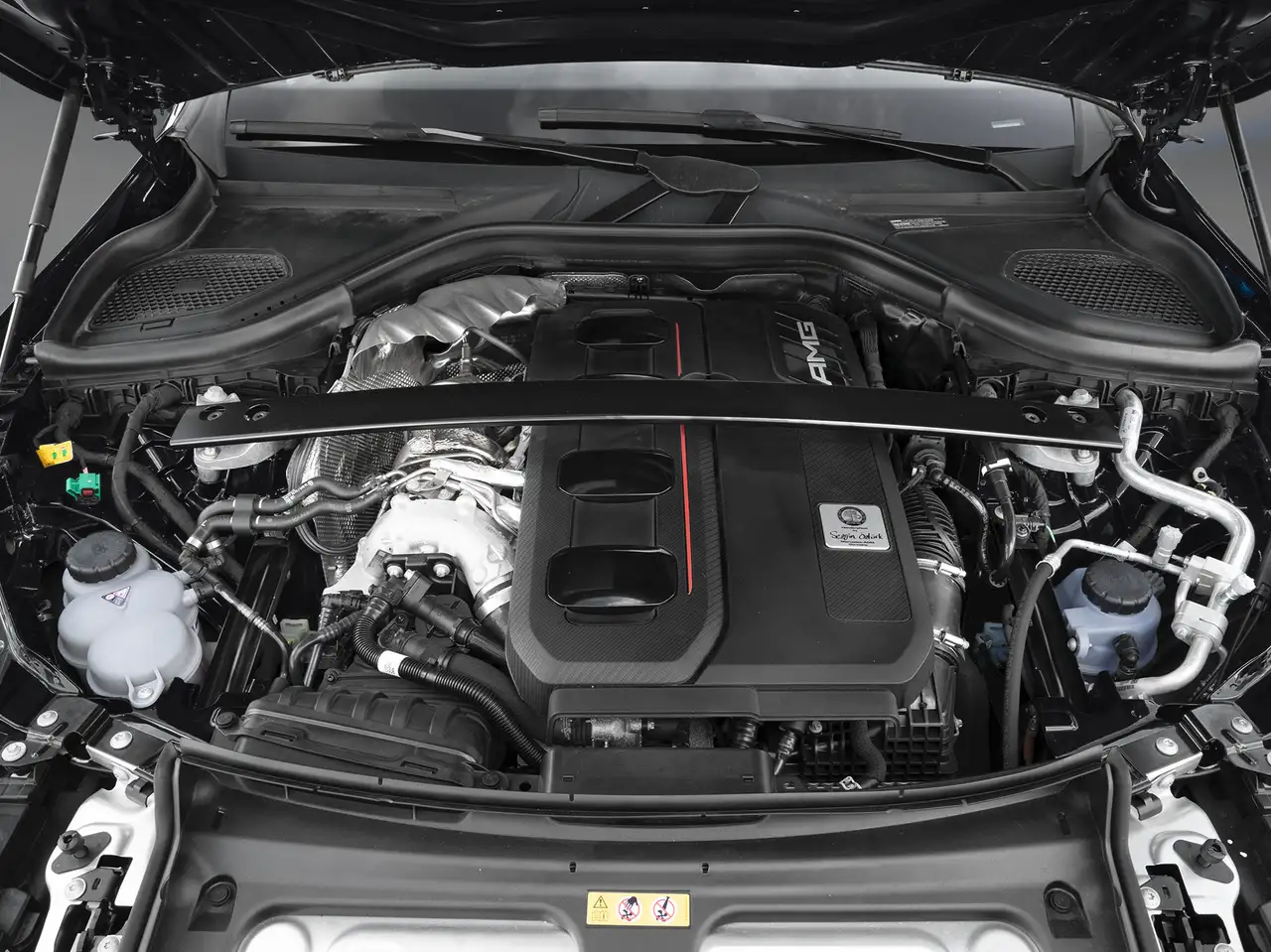 Mercedes-Benz GLC - Image 8