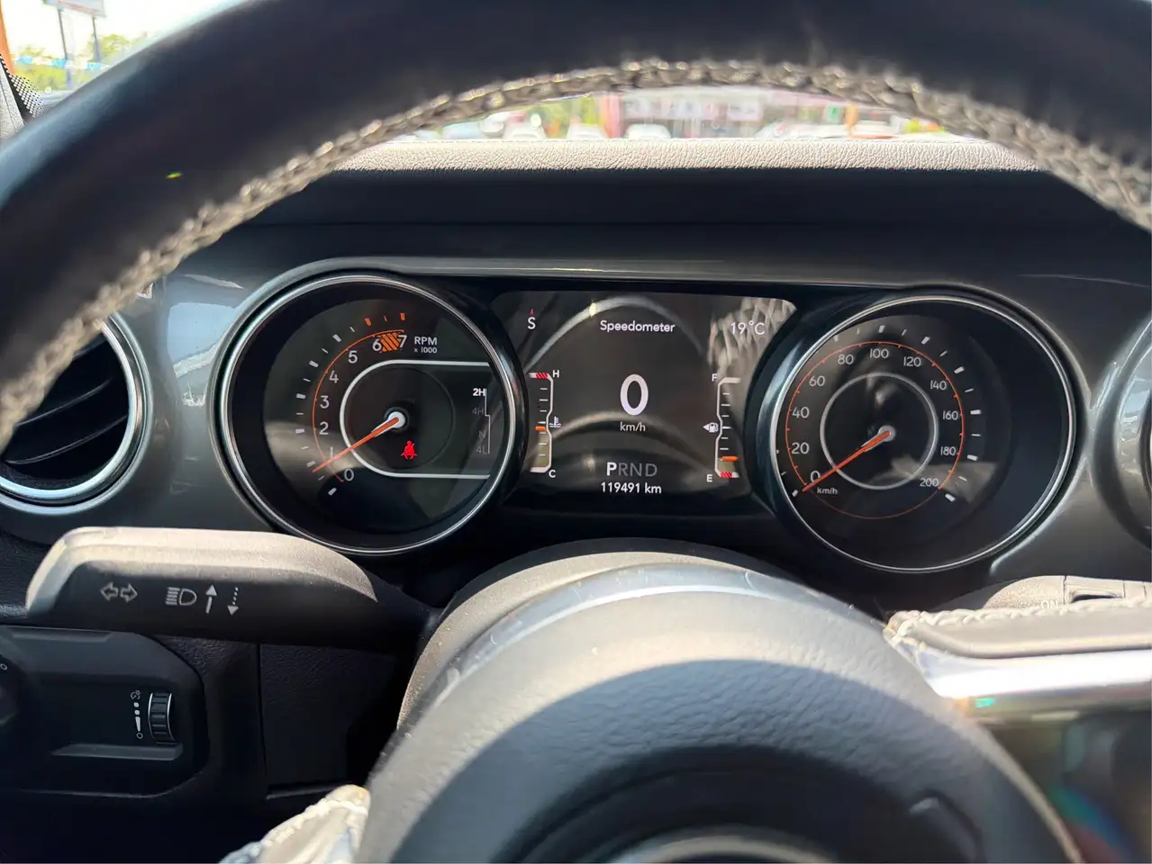 Jeep Wrangler - Image 17