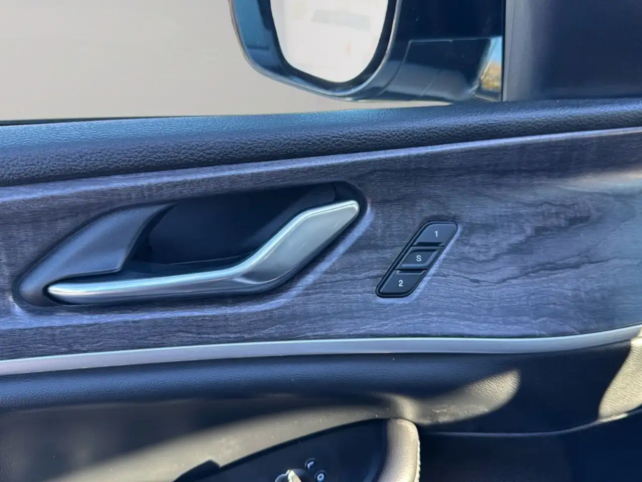 Jeep Grand Cherokee - Image 31