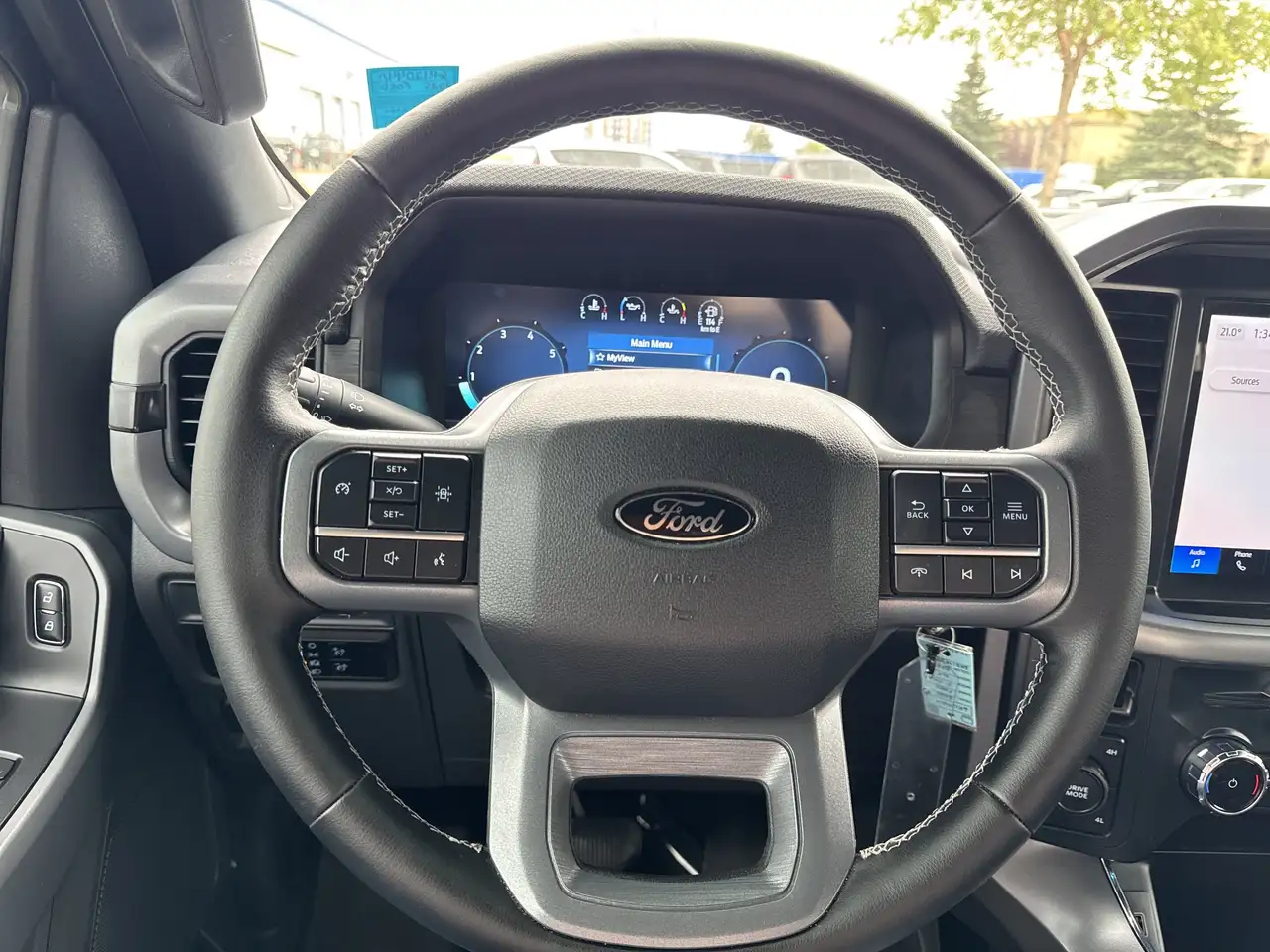Ford F-150 - Image 24