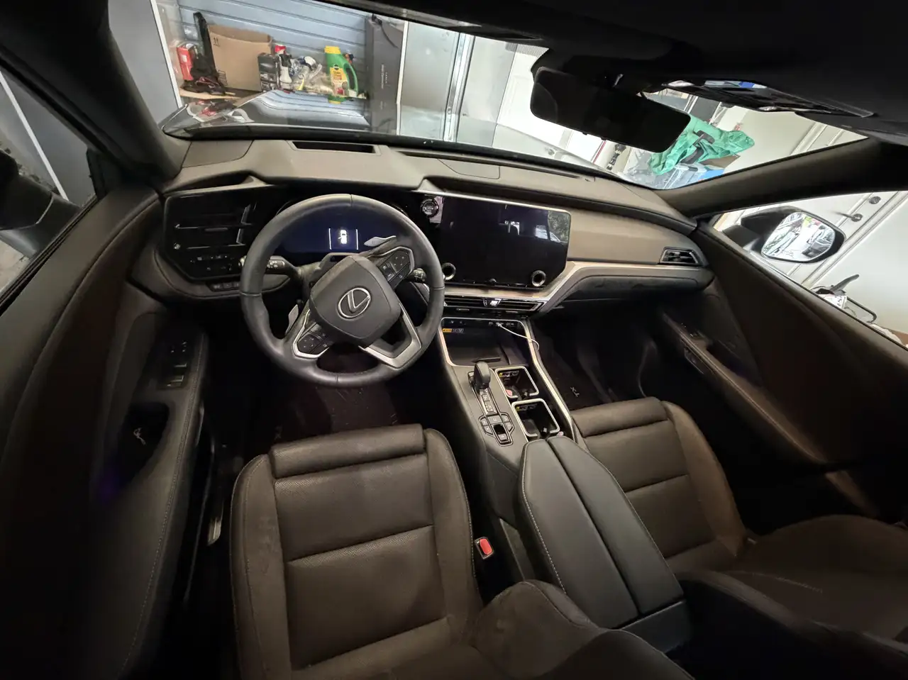 Lexus TX 350 - Image 4