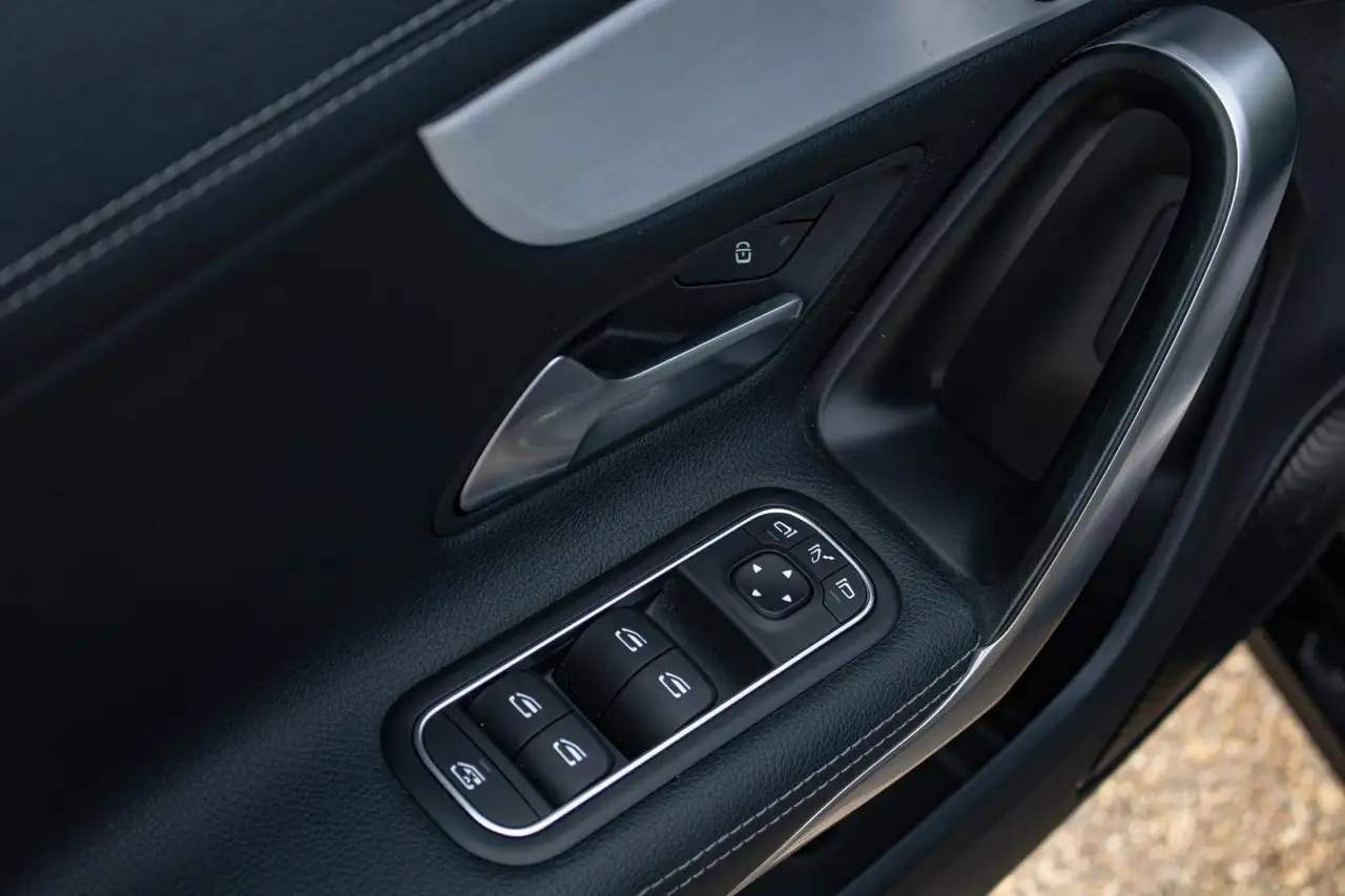 Mercedes-Benz CLA - Image 8