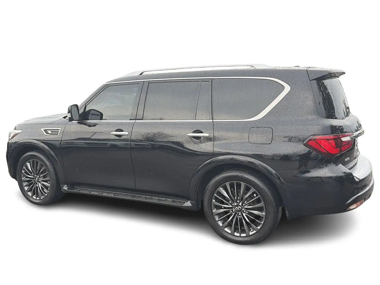 Infiniti QX80 - Image 9