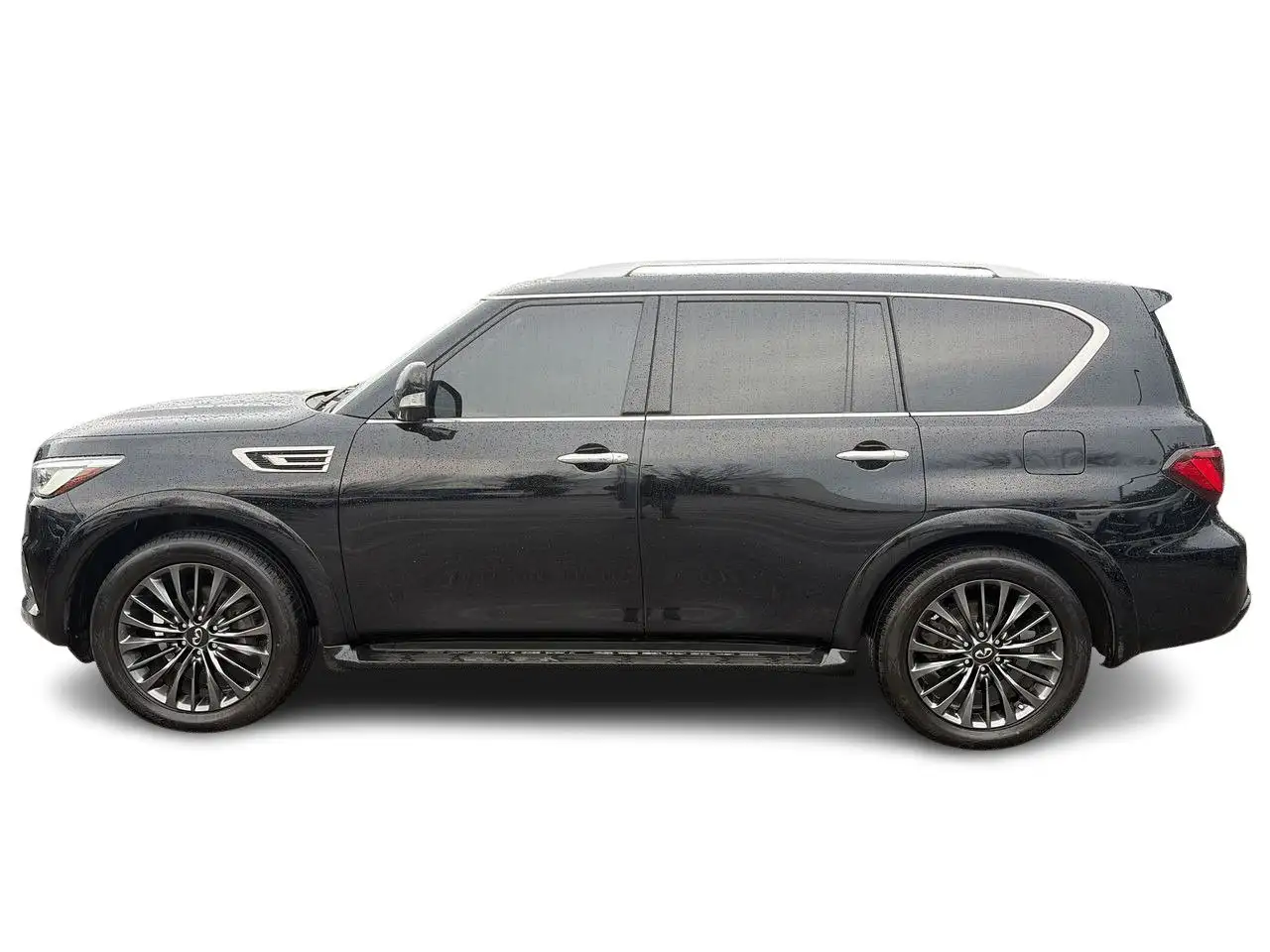 Infiniti QX80 - Image 8