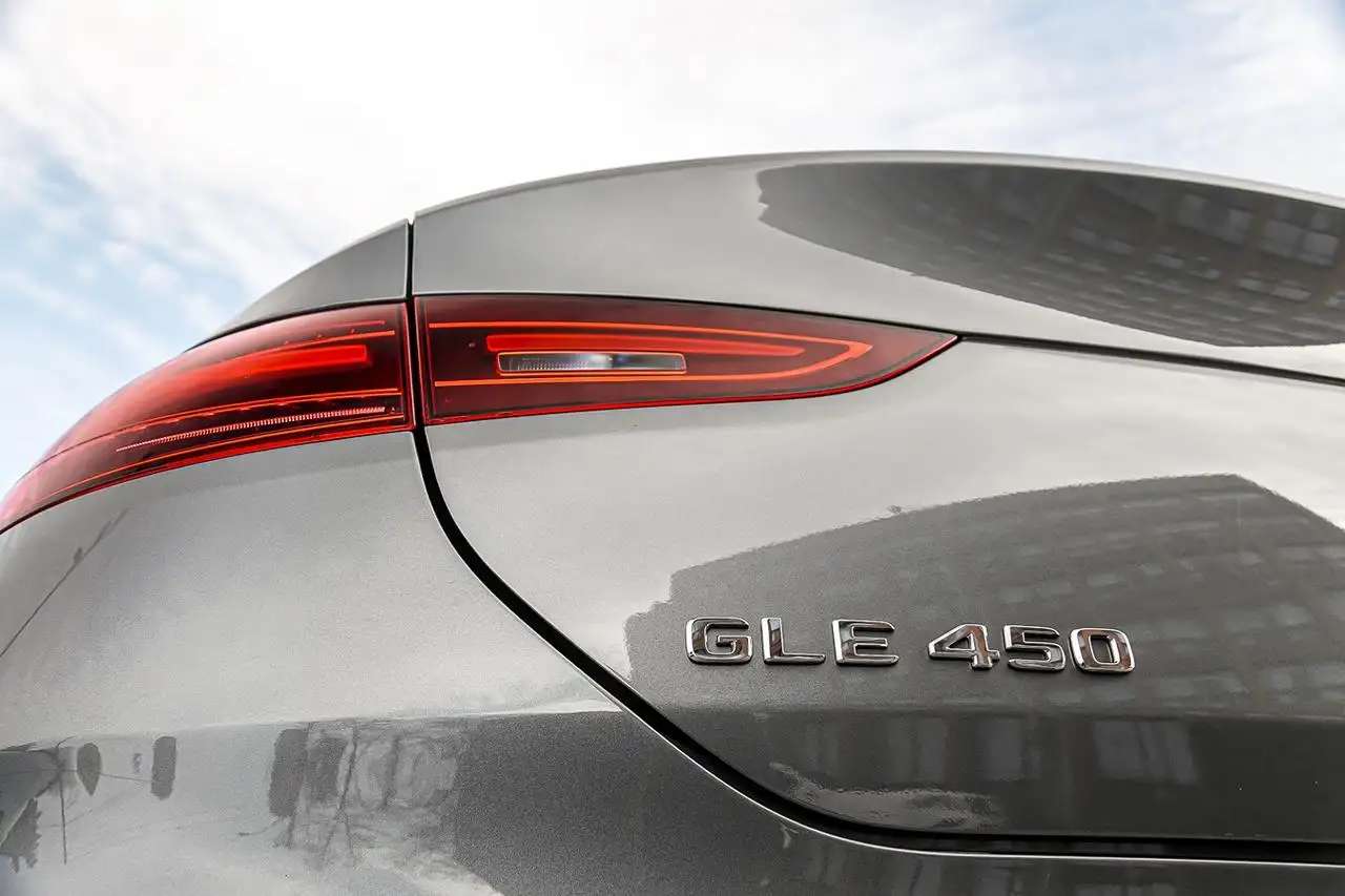 Mercedes-Benz GLE - Image 9