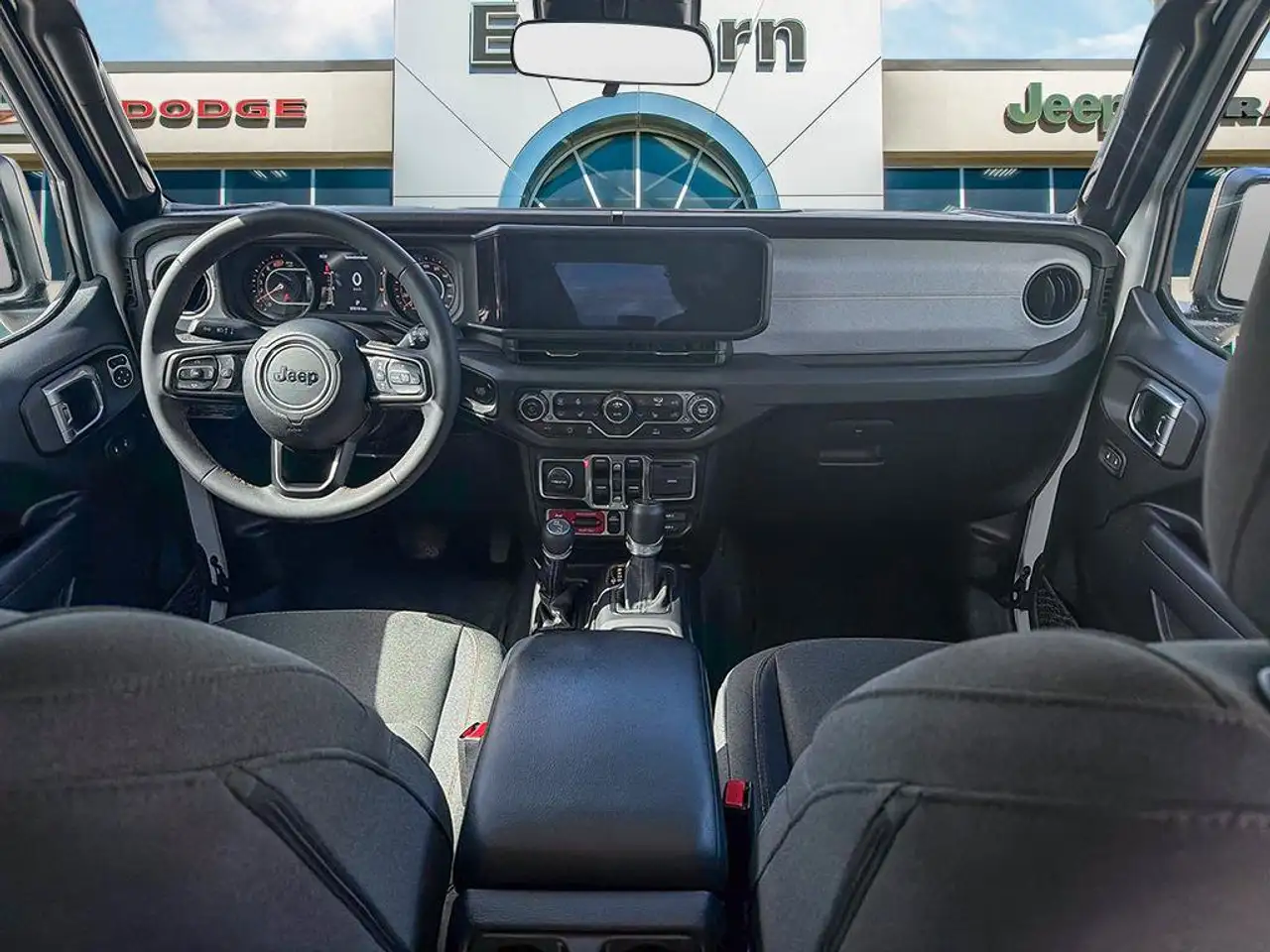 Jeep Wrangler - Image 28