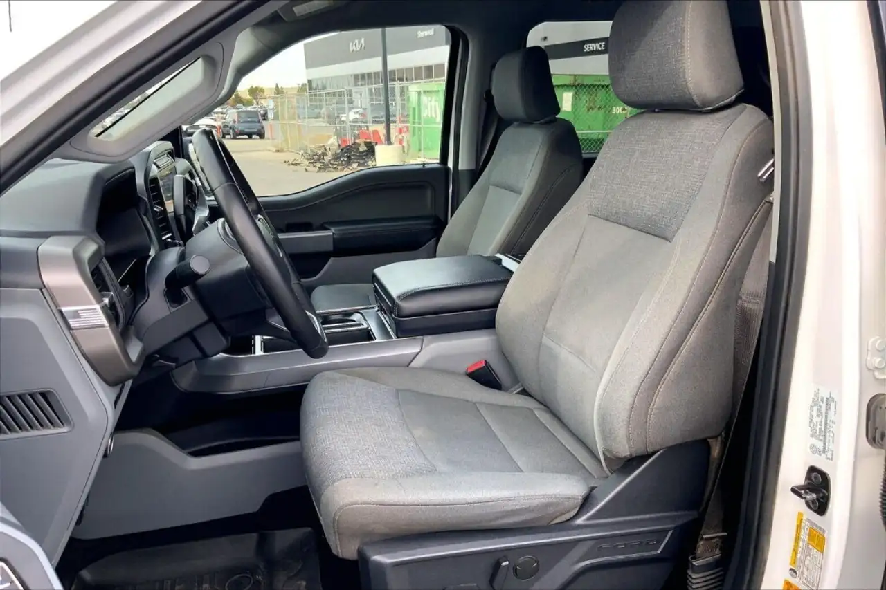 Ford F-150 - Image 22
