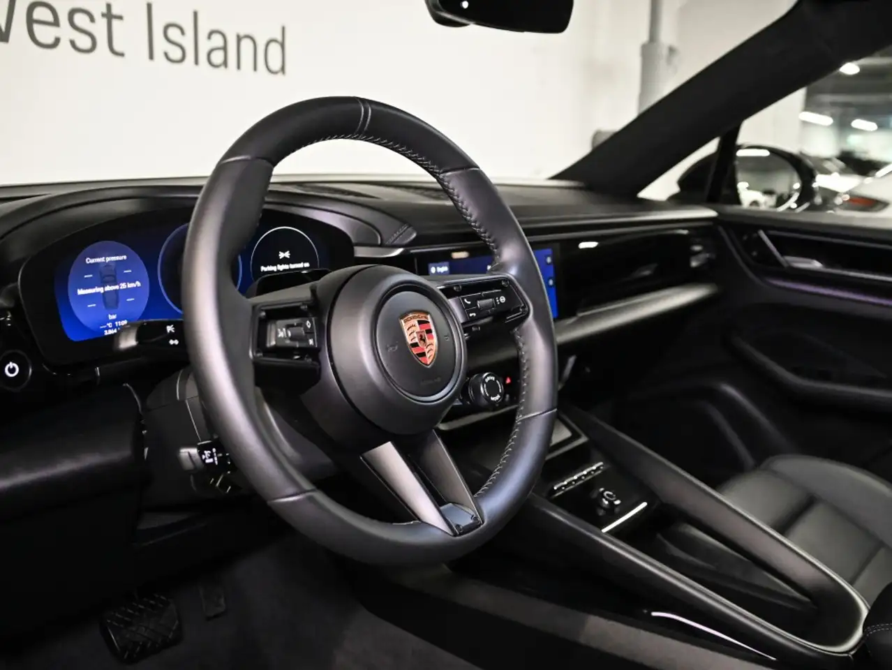 Porsche Macan - Image 11