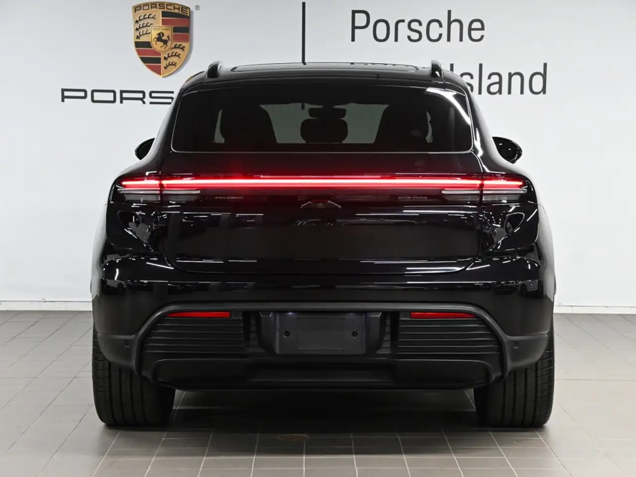 Porsche Macan - Image 3